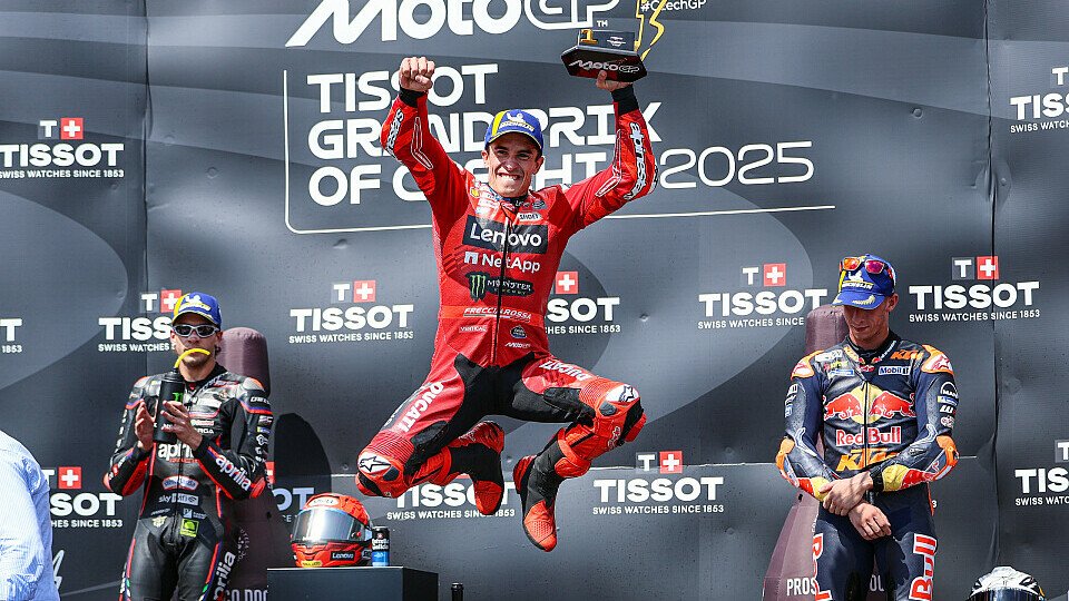 Marco Bezzecchi (Aprilia Racing Team), Sieger Marc Marquez (Ducati Lenovo Team), Pedro Acosta (Red Bull KTM Factory Racing)