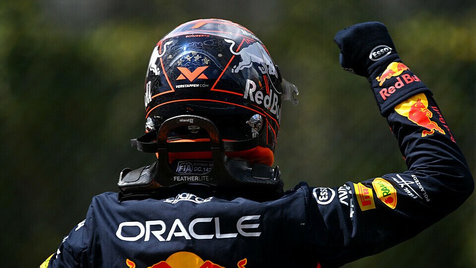 Max Verstappen gewinnt im Red Bull das Sprint-Rennen
