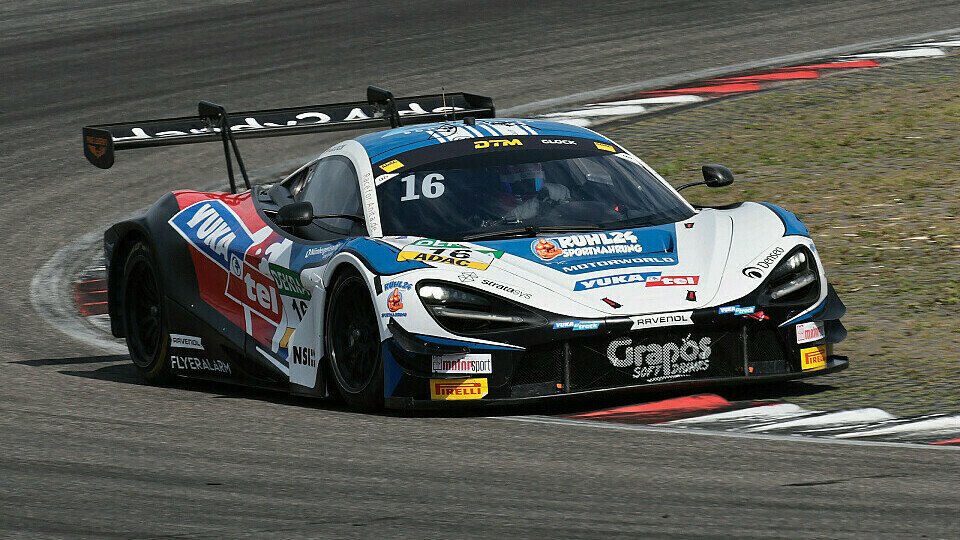 Timo Glock mit Dörr-McLaren beim DTM-Rennen am Nürburgring