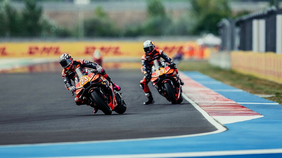 Enea Bastianini vor Pedro Acosta im MotoGP-Training in Ungarn