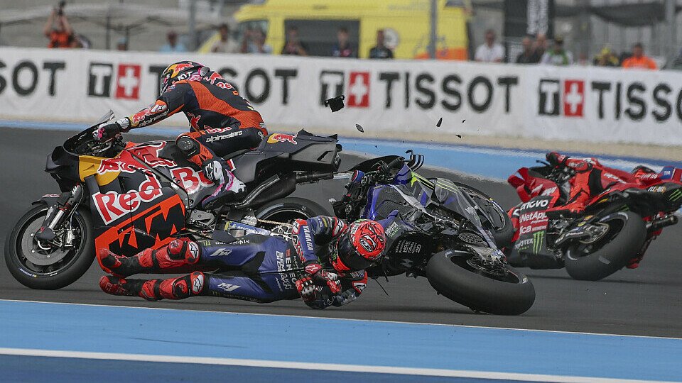 Fabio Quartararo krachte am Start in Enea Bastianini, Foto: IMAGO / PsnewZ Fabio Quartararo krachte am Start in Enea Bastianini, Foto: IMAGO / PsnewZ