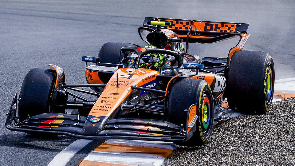 Norris Lando überfährt den Kerb und ist mit einem Reifen im Schotter