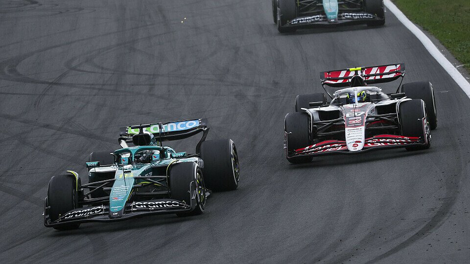 Lance Stroll, Fernando Alonso (beide Aston Martin) und Oliver Bearman (Haas) im Formel-1-Rennen in Zandvoort (Niederlande).