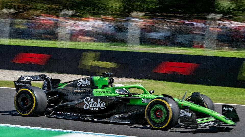 Gabriel Bortoleto im Sauber auf der Strecke Gabriel Bortoleto im Sauber auf der Strecke