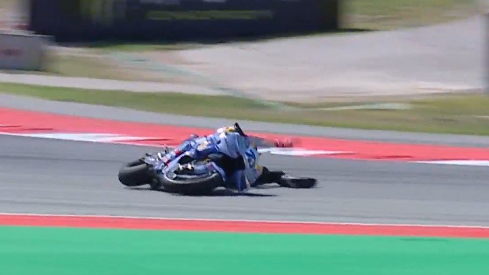 Alex Marquez stürzte in Führung liegend, Foto: MotoGP.com/Screenshot