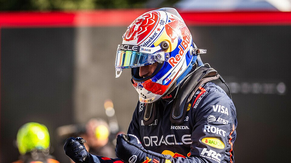 Max Verstappen jubelt nach dem Qualifying in Monza über die Pole