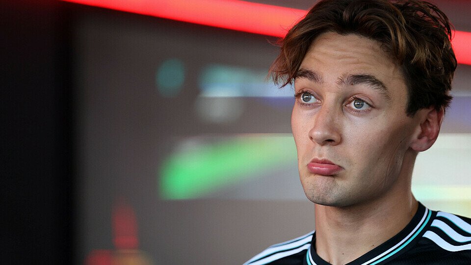 George Russell verzieht die Miene