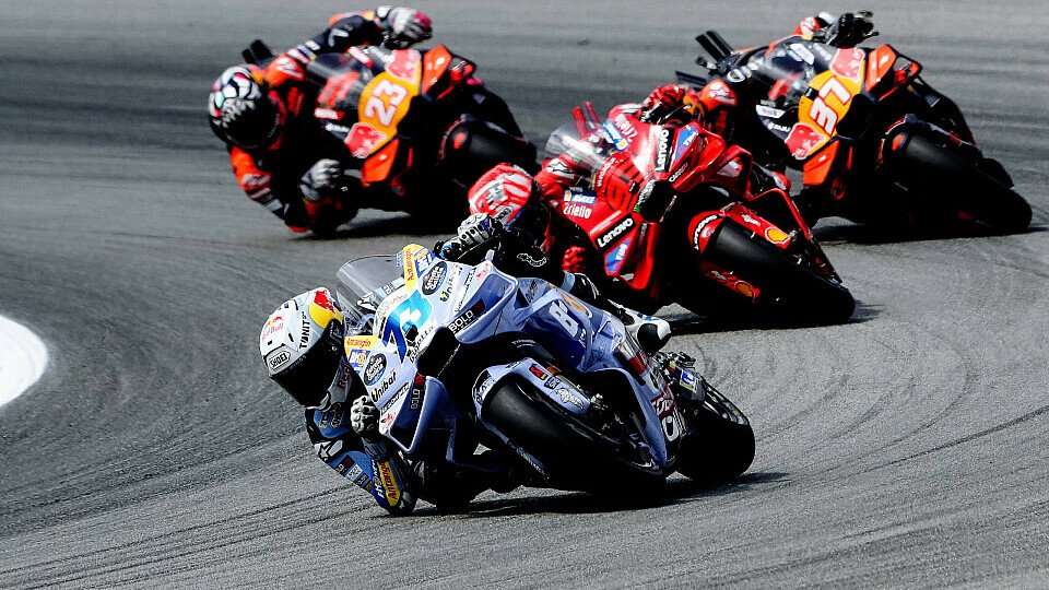 Das Marquez-Duell ging im Katalonien-GP an Alex, Foto: Gold & Goose / Red Bull Content Pool
