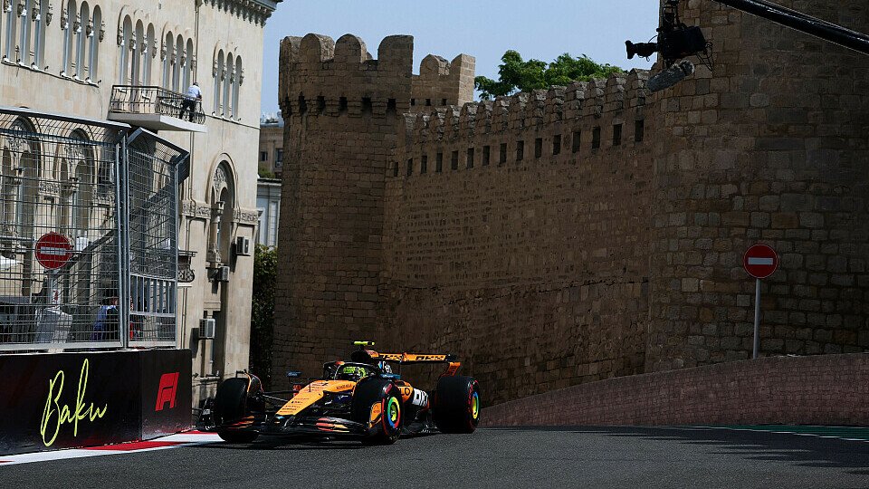 Lando Norris am Freitag im Training bei der Formel 1 in Baku Lando Norris am Freitag im Training bei der Formel 1 in Baku