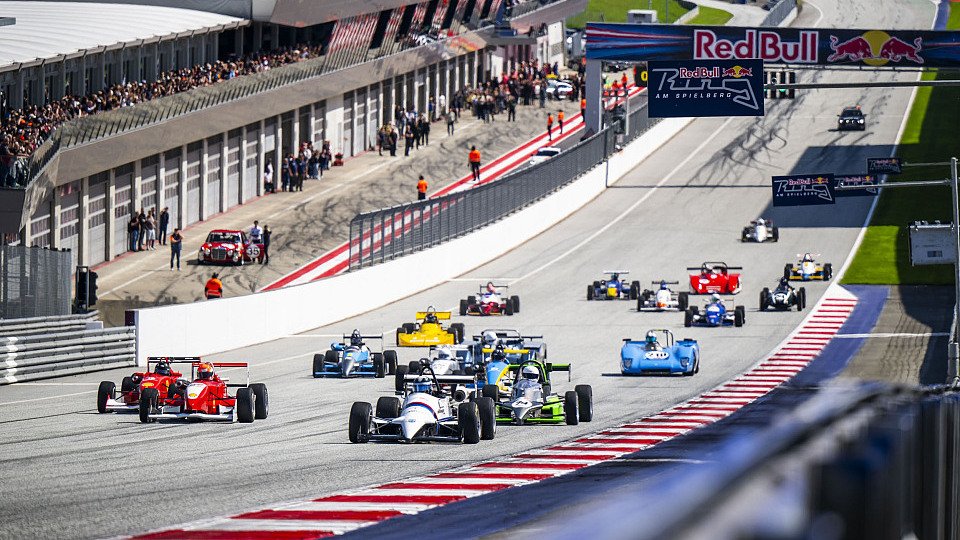 Start-Ziel beim Red Bull Ring Classics Start-Ziel beim Red Bull Ring Classics