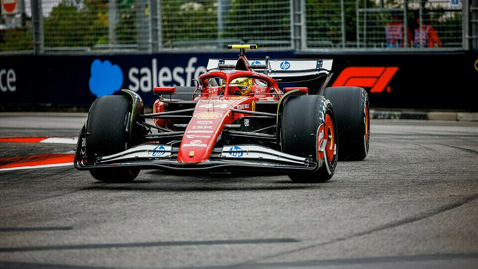 Lewis Hamilton im Training am Freitag bei der Formel 1 in Singapur
Lewis Hamilton im Training am Freitag bei der Formel 1 in Singapur