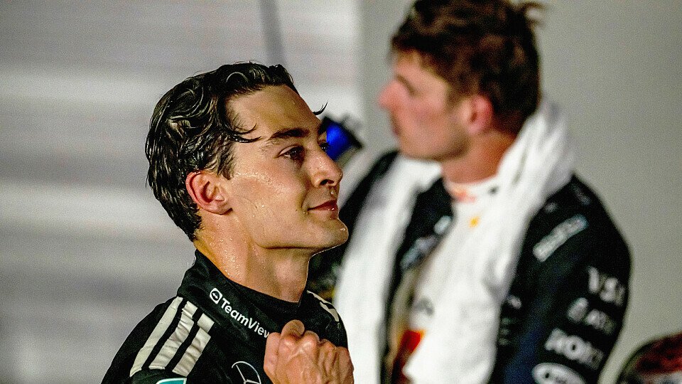 George Russell nach seinem Sieg in Singapur George Russell nach seinem Sieg in Singapur