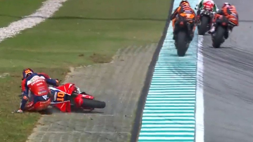 Luca Marini stürzte im Sepang-Sprint erstmals in der MotoGP-Saison 2025, Foto: Screenshot/MotoGP.com Luca Marini stürzte im Sepang-Sprint erstmals in der MotoGP-Saison 2025, Foto: Screenshot/MotoGP.com