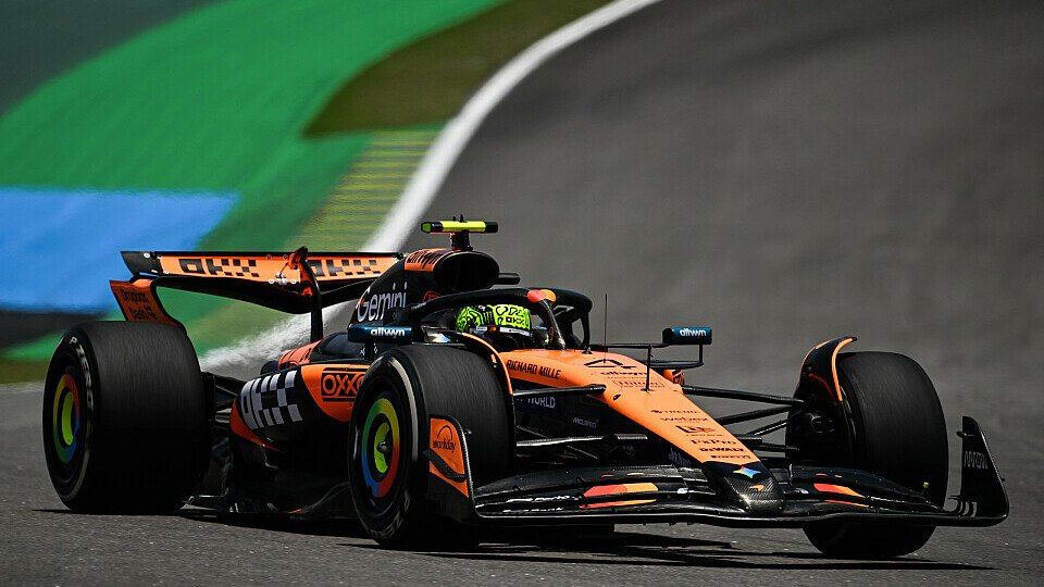 Lando Norris fährt auf der Strecke Lando Norris fährt auf der Strecke