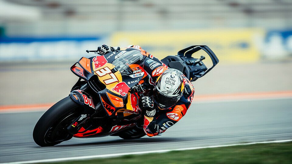 Pedro Acosta jagt in Valencia seinen ersten MotoGP-Sieg, Foto: KTM Media Pedro Acosta jagt in Valencia seinen ersten MotoGP-Sieg, Foto: KTM Media
