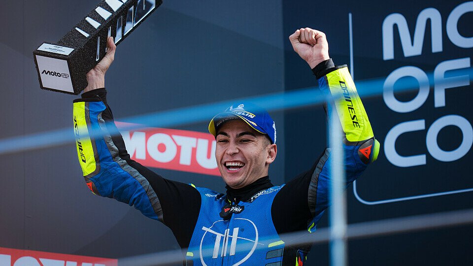 Raul Fernandez bejubelte in Valencia sein drittes MotoGP-Podium, Foto: Trackhouse Media