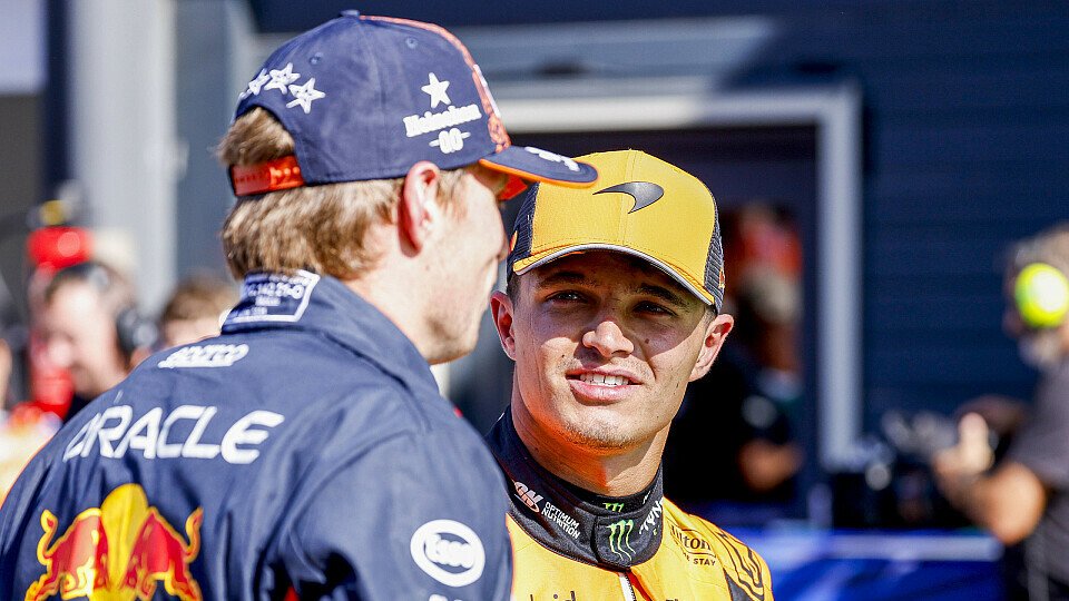 Max Verstappen und Lando Norris im Gespräch
