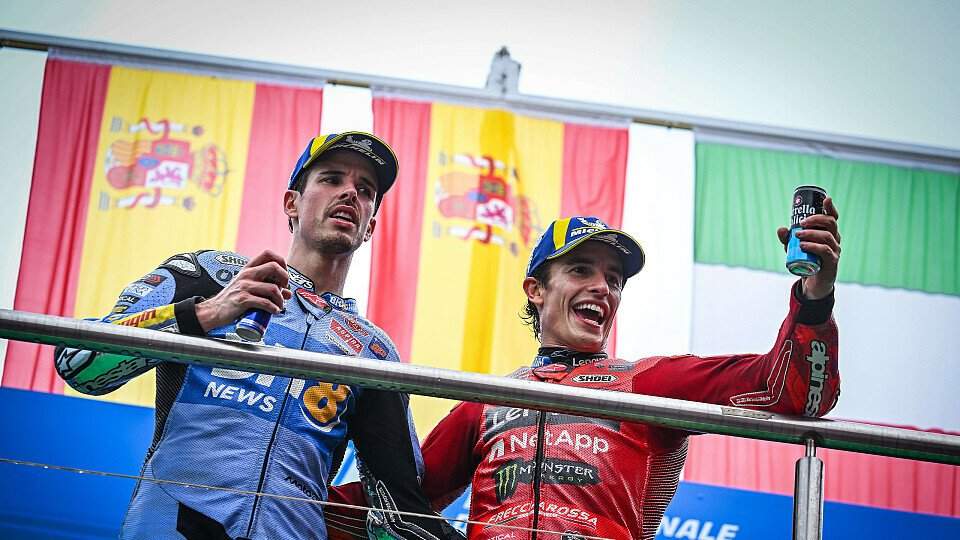 Alex Marquez und Marc Marquez auf dem Podium