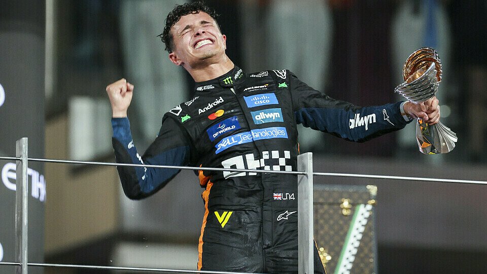 Lando Norris auf dem Podium in Abu Dhabi