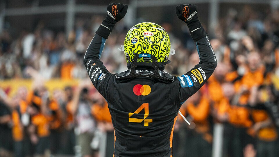 Lando Norris feiert seinen WM-Sieg