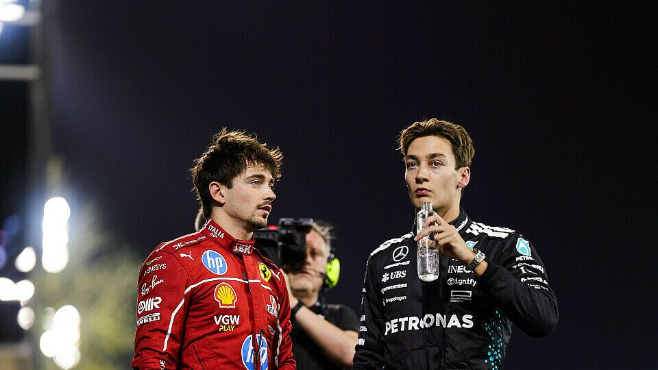 Charles Leclerc im Gespräch mit George Russell