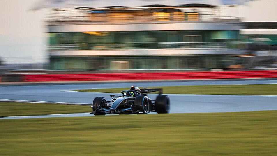 Sergio Perez auf der Strecke in Silverstone
