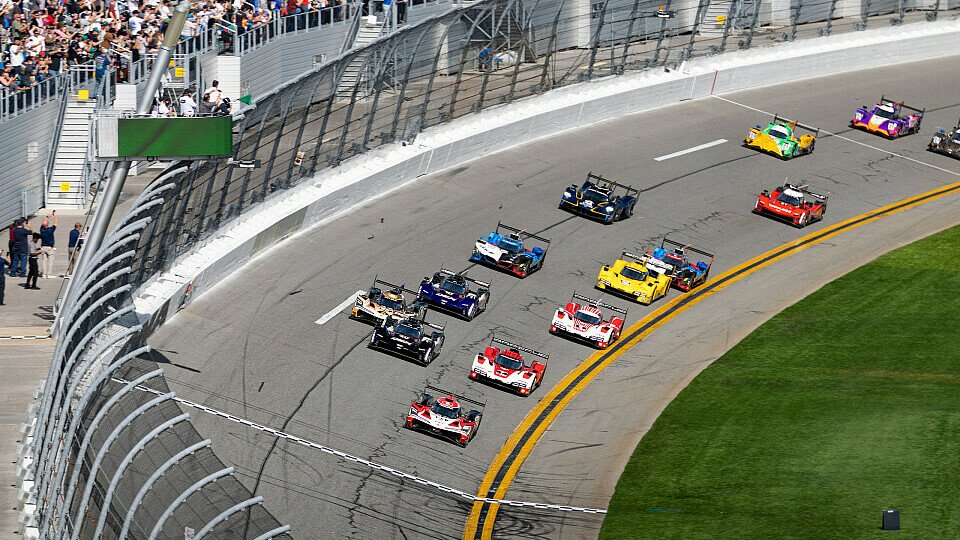 Start zu den 24h Daytona 2026