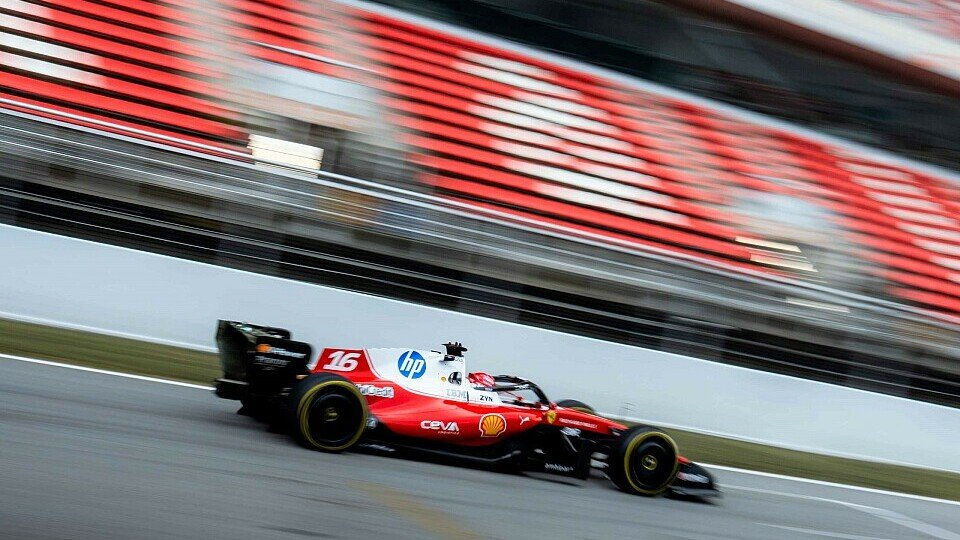 Charles Leclerc beim Formel-1-Shakedown in Barcelona an Tag 2 in seinem Ferrari SF-26.