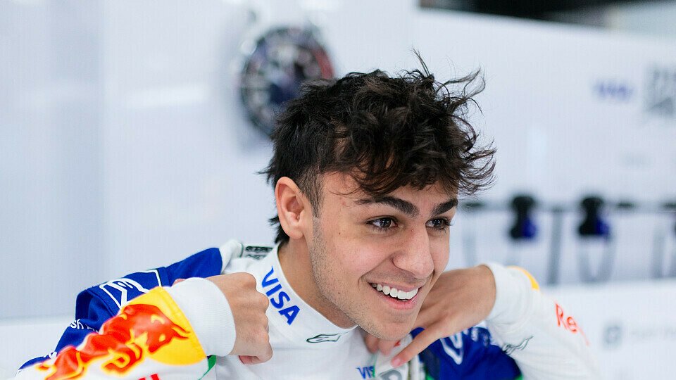 Arvid Lindblad in der Racing-Bulls-Garage