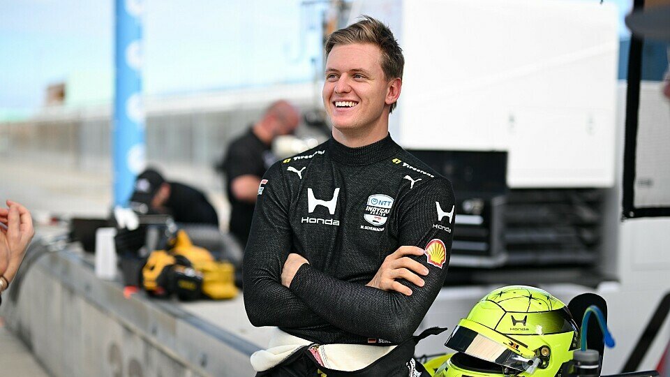 Mick Schumacher beim ersten Ovalkurs-Test mit dem IndyCar von RLL in Homestead-Miami