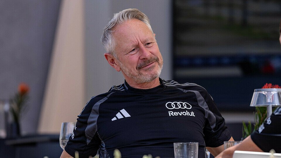 Jonathan Wheatley beim Wintertest 2026 in Bahrain