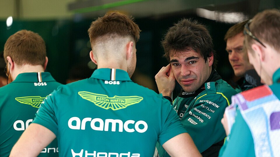 Lance Stroll (Aston Martin) in der Garage bei den Formel-1-Testfahrten 2026 in Bahrain; Portrait