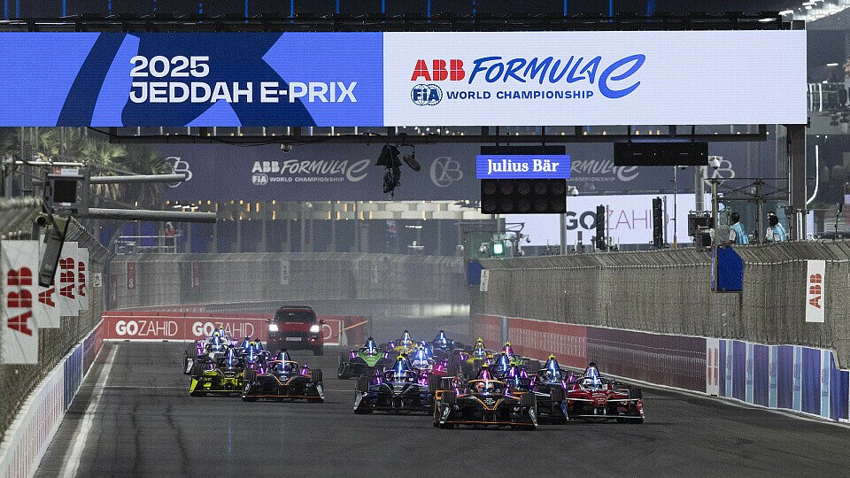 Der Start zum Jeddah ePrix II 2025