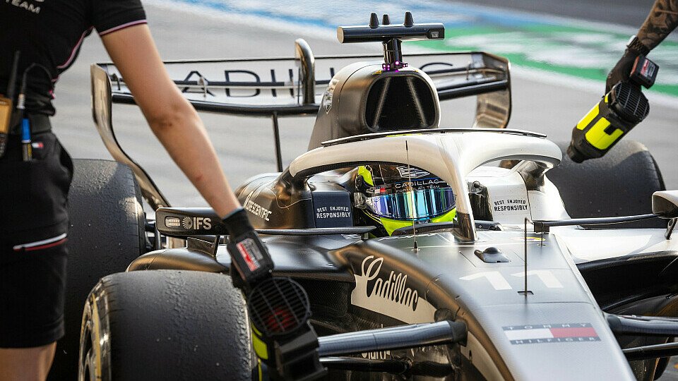 Sergio Perez im Cadillac F1-Auto
