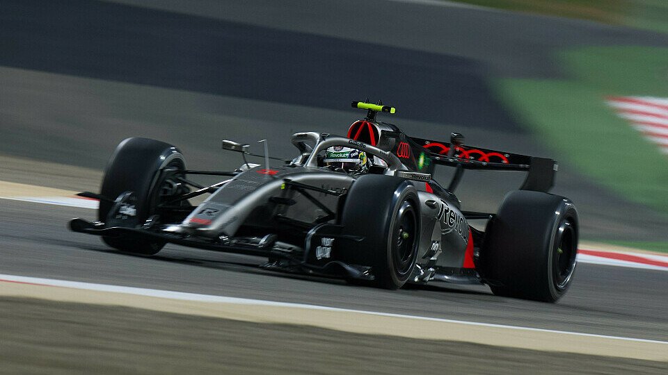 Gabriel Bortoleto im Audi R26 in Bahrain. 