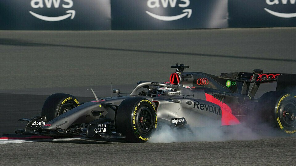 Nico Hülkenberg verbremst sich beim Wintertest in Bahrain