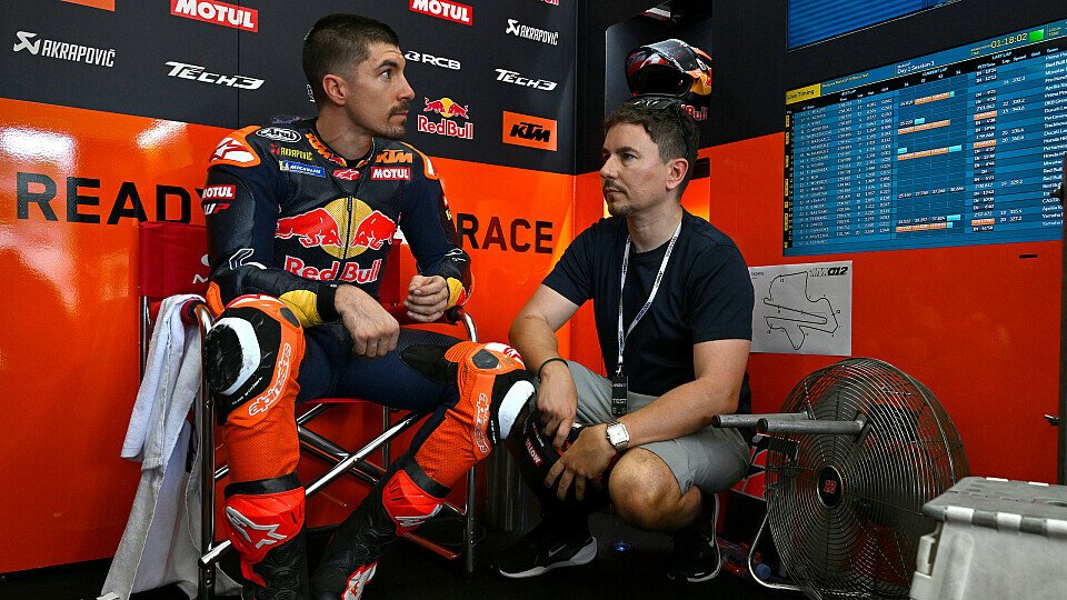 Zwischen Maverick Vinales und Jorge Lorenzo soll es bereits kriseln, Foto: Gold & Goose / Red Bull Content Pool Zwischen Maverick Vinales und Jorge Lorenzo soll es bereits kriseln, Foto: Gold & Goose / Red Bull Content Pool