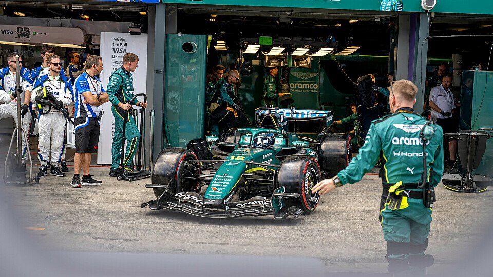 Lance Stroll fährt aus der Box