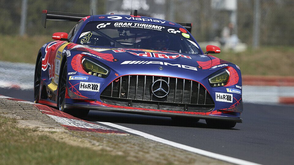 Max Verstappen fährt auf dem Nürburgring