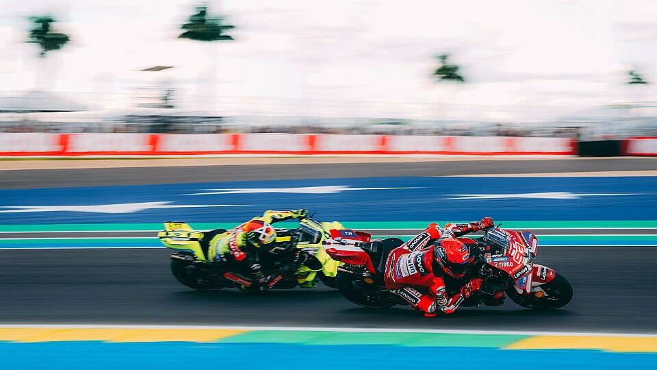 Marc Marquez schlug Fabio Di Giannantonio nach einem Patzer der Nummer 49, Foto: MotoGP Press