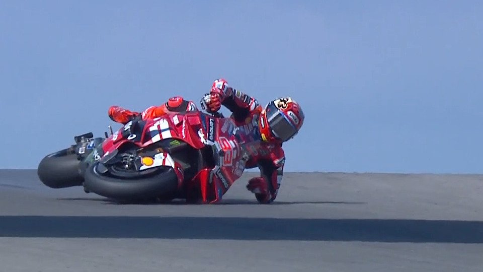 Marc Marquez crashte am Freitag in Austin folgenschwer, Foto: MotoGP.com/Screenshot