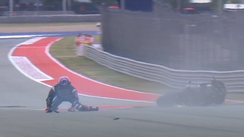 Jorge Martin stürzte beim Versuch eines Wheelies, Foto: Screenshot/MotoGP.com Jorge Martin stürzte beim Versuch eines Wheelies, Foto: Screenshot/MotoGP.com