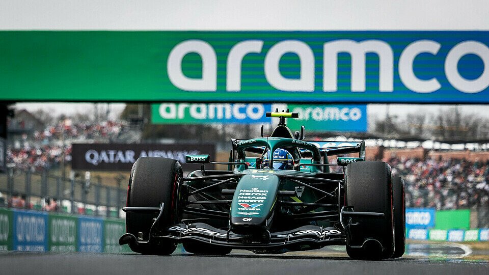 Fernando Alonso (Aston Martin) beim Formel-1-Rennen in Suzuka (Japan) 2026.