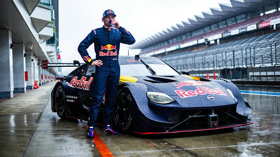 Max Verstappen mit dem Nissan Z NISMO GT500 in Fuji