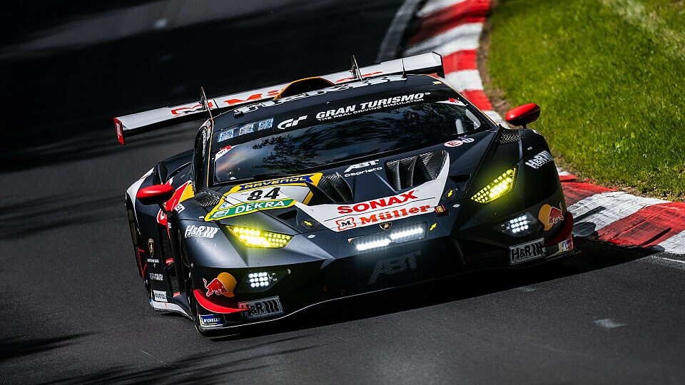 Der Lamborghini Huracan GT3 EVO2 von Red Bull Team ABT mit Engstler, Bortolotti, Niederhauser bei den 24h Nürburgring Der Lamborghini Huracan GT3 EVO2 von Red Bull Team ABT mit Engstler, Bortolotti, Niederhauser bei den 24h Nürburgring