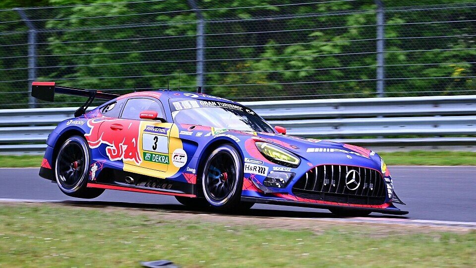 Der Mercedes-AMG GT3 von Winward mit Verstappen, Auer, Gounon, Juncadella bei den 24h Nürburgring Der Mercedes-AMG GT3 von Winward mit Verstappen, Auer, Gounon, Juncadella bei den 24h Nürburgring