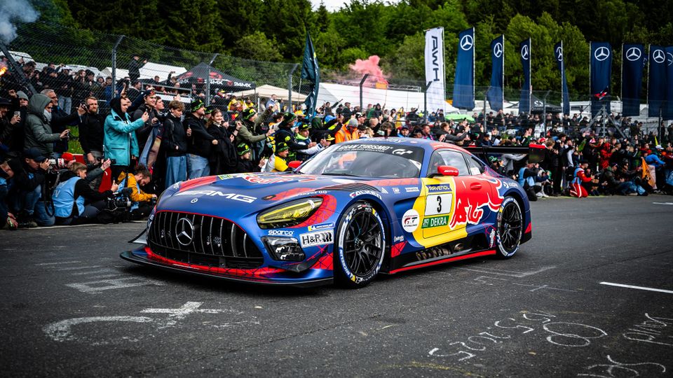 Der Mercedes-AMG GT3 von Winward mit Verstappen, Auer, Gounon, Juncadella bei den 24h Nürburgring
