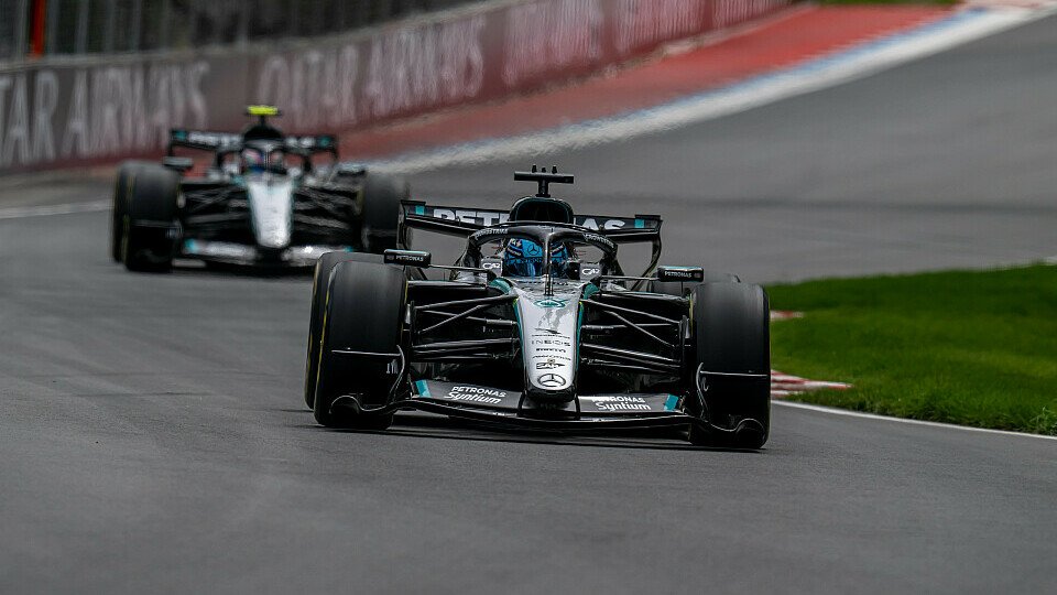 Kimi Antonelli hinter George Russell Kimi Antonelli hinter George Russell