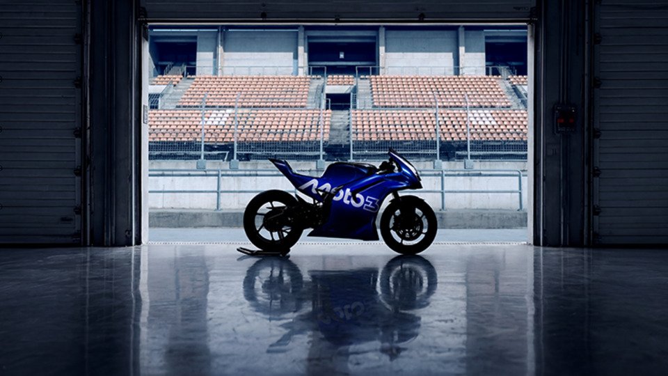 Teaser des neuen Moto3-Bikes von Yamaha