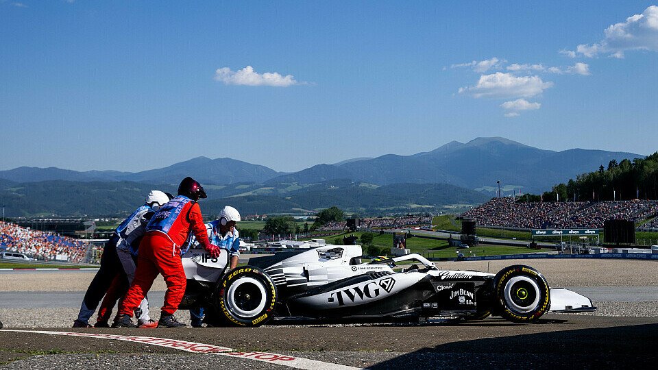 Der defekte Cadillac von Sergio Perez im Training in Österreich